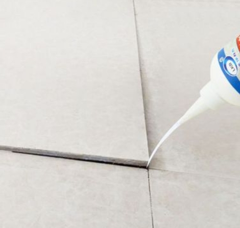 彭州瓷砖空鼓维修公司分享卫生间瓷砖脱落的原因可能有以下几点